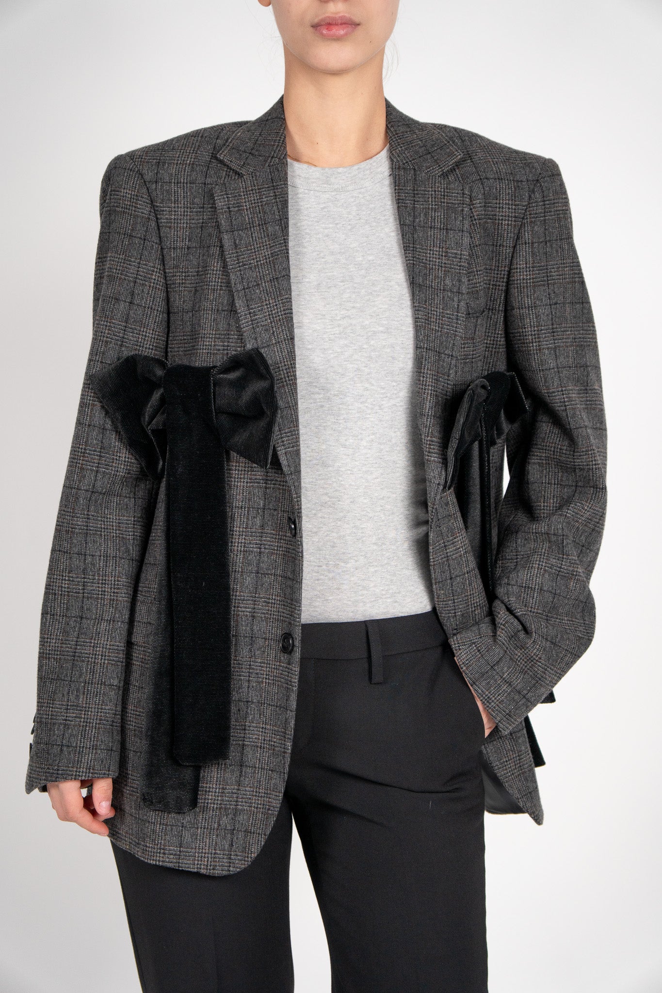 Sacou din Lână în Carouri cu Detalii din Catifea