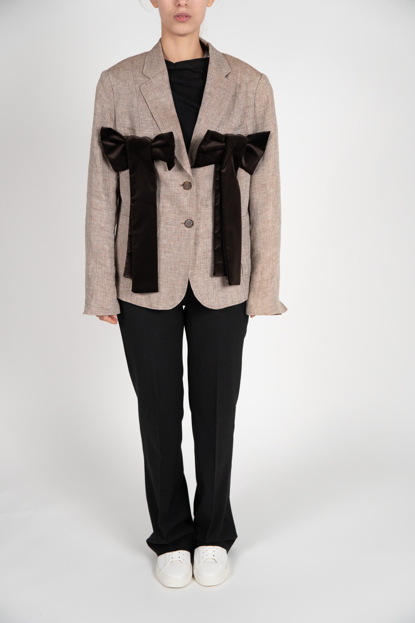 Sacou din In 100% "Herringbone" cu Funde din Catifea